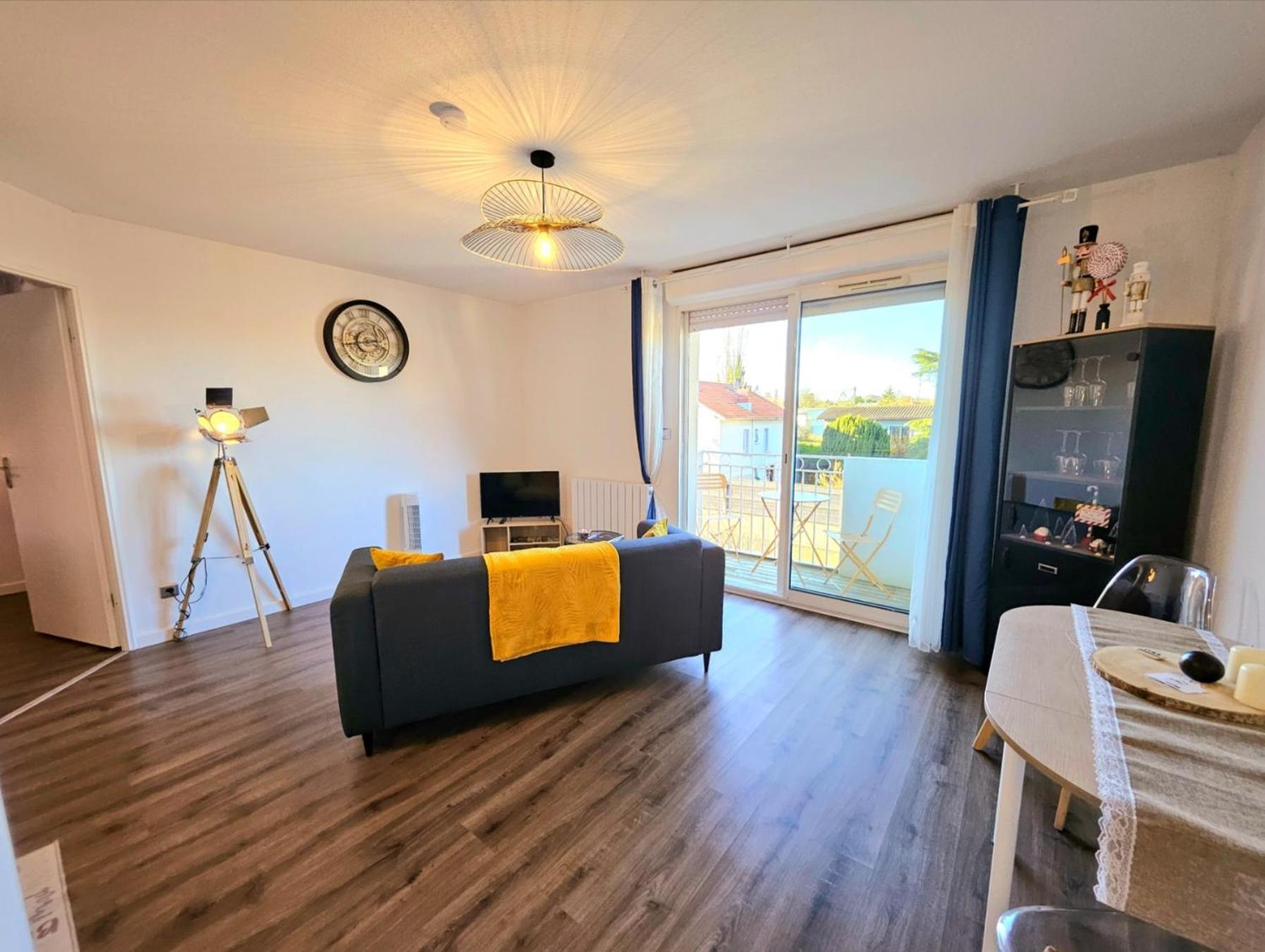 Appartement Residentiel Avec Parking/Proche Centre Angoulême Eksteriør billede